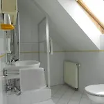 Apartment-pension Schwalbennest Guest house