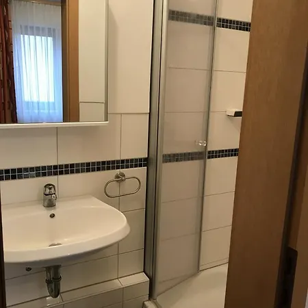 Apartment-pension Schwalbennest 3* Херцогенаурах