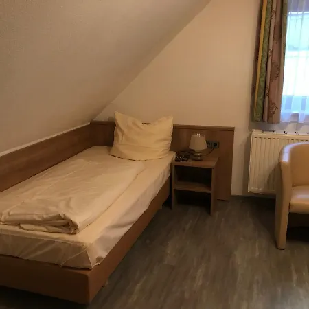 Apartment-pension Schwalbennest Guest house *